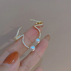 Pearl cuff stud Earrings (Code:- ER-KO-9 , US-A46 , CC140)